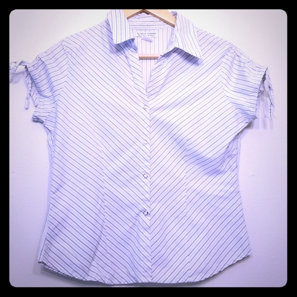 !LAST CHANCE! 🔴4/20 EUC Stripe blouse - Picture 1 of 2